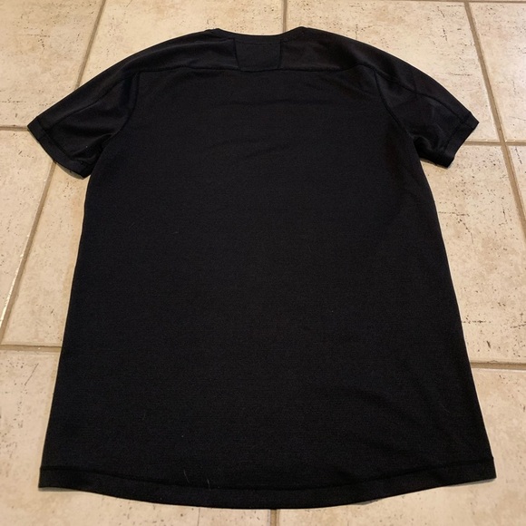 Apana Black Short Sleeve Athletic T-Shirt - Men's/Unisex - Size Medium - Picture 5 of 7